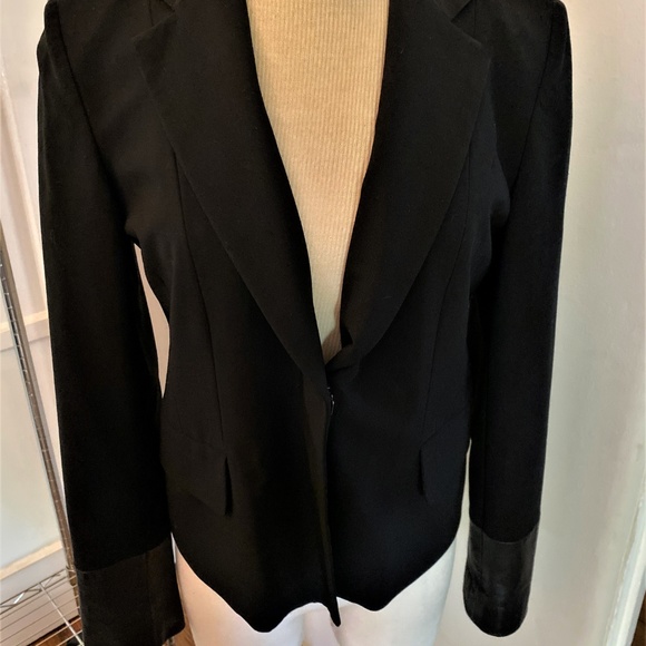 DKNY Black Women's Blazer Jacket Size 6 - Picture 3 of 6